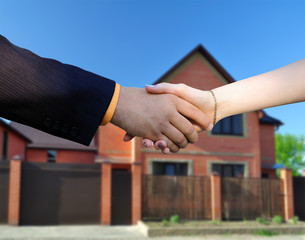 Selling a beautiful new home