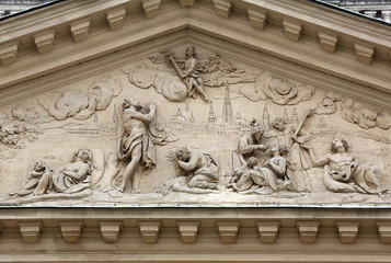 Architectural details on the famous Karls kirche in Vienna