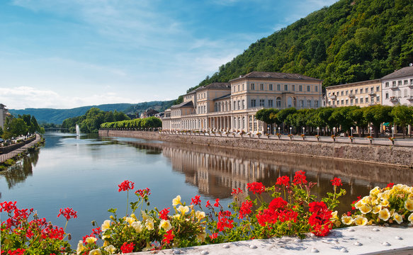 M&ouml;nd&auml;ne Kurpromenade von Bad Ems an der Lahn