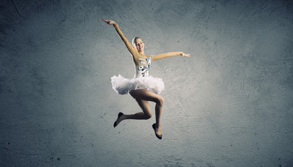 Obraz na płótnie Canvas Ballerina girl