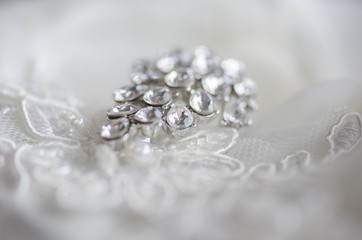 Wedding jewelery with diamond
