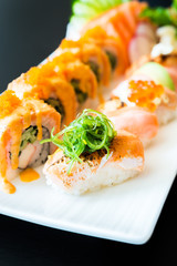 Salmon sushi