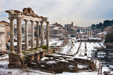 Roman Forum with snow. - 75791408