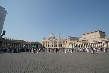 Fototapeta na wymiar バチカン市国　ヴァチカン市国　サンピエトロ大聖堂　Vaticano　　San Pietro