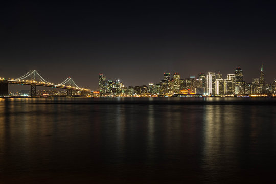 The skyline of San Francisco by night © pikappa51