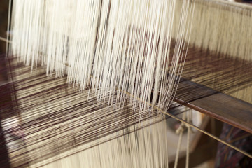 making handmade weaving thread