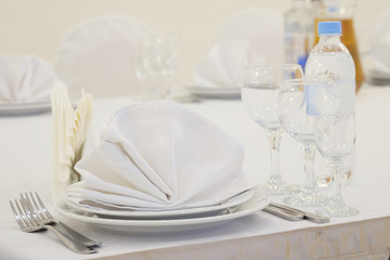 Banquet facilities table setting