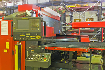 Hydraulic turret punch press © sergeevspb