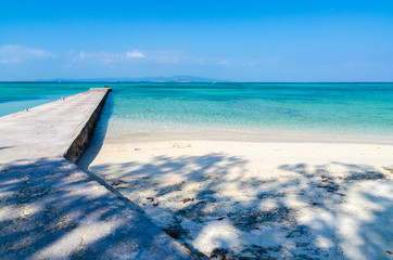 沖縄県　竹富島の西桟橋