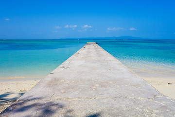 沖縄県　竹富島の西桟橋