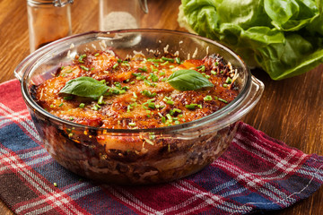 Potato and meat casserole