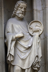 St John the Baptist, facade of Minoriten kirche in Vienna