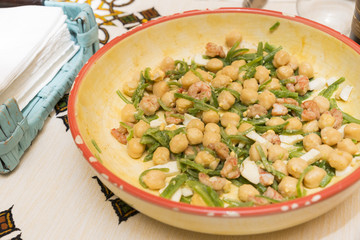 chickpea salad with prawns