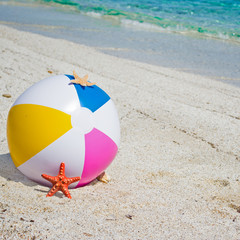 beach ball with starfish
