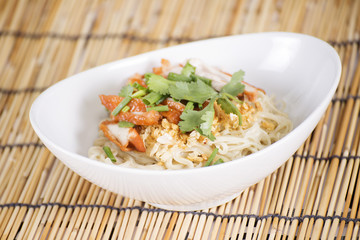 Egg Noodle with roast chicken