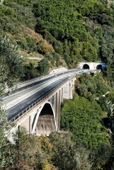 Two-lane motorway bridge