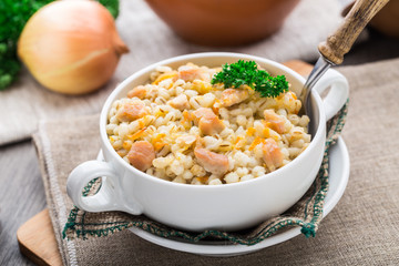 Barley porridge with pork