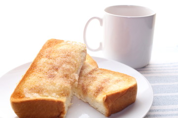 シュガートーストとカフェオレ