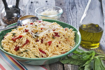 Orzo pasta with roasted red peppers and basil