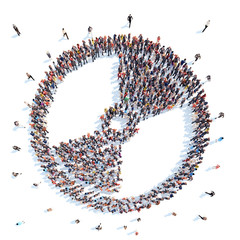 People in the form of a wheel.