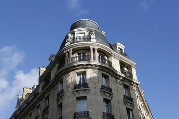 Immeuble ancien du quartier de Passy &agrave; Paris