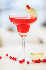 cosmopolitan cocktail