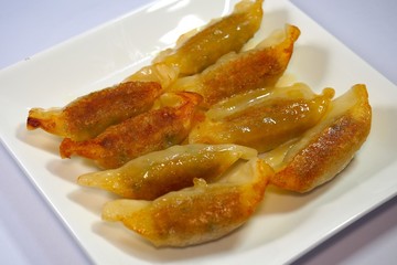 焼き餃子