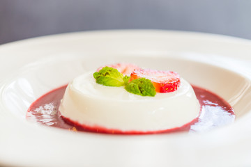 Panna cotta