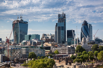Fototapeta na wymiar London skyline from the Tower Bridge