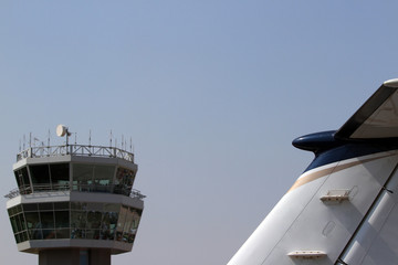 Air traffic control tower