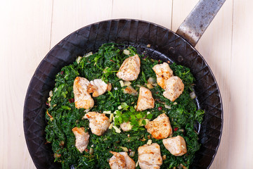 indischen Murgh Palak-Curry-Gericht