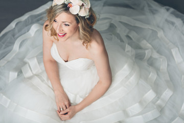 Elegant bride in a full skirted gown