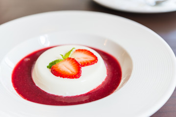 Panna cotta