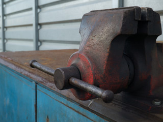 vise on metal desk