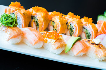 Salmon sushi