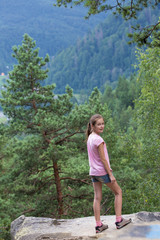 Naklejka premium looking at the mountains forest