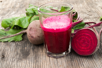 Fresh beetroot and beetroot juice