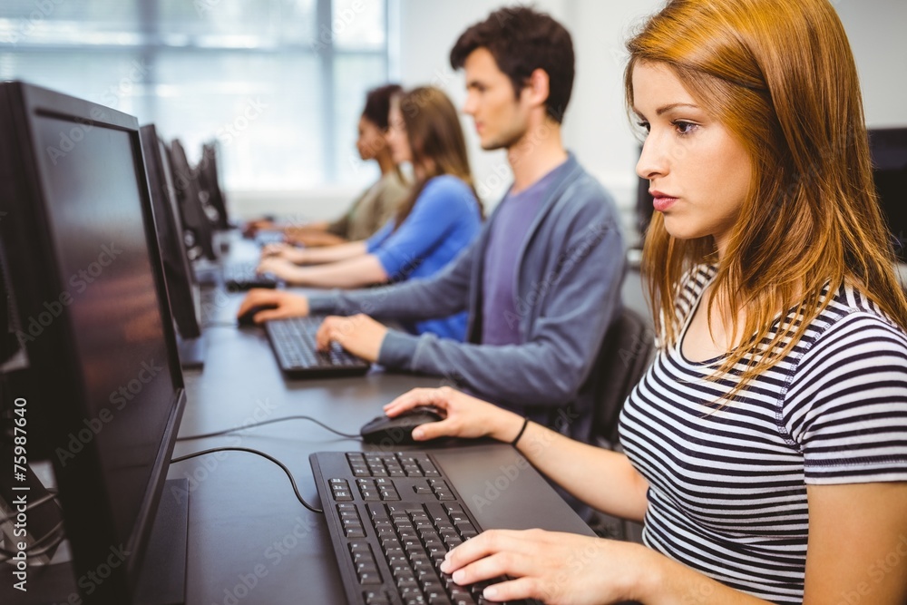 Aufkleber focused student in computer class