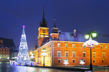 Naklejka premium Warsaw, Castle square in the Christmas holidays