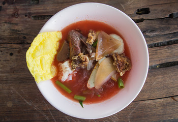 Thai noodles, Noodles with Crispy Sweet and spicy