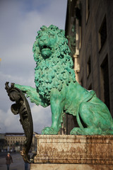 Bayerischer Löwe am Eingang der Residenz