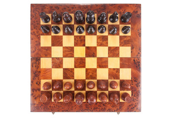 Altes Schachbrett und Figuren in die ursprüngliche Lage