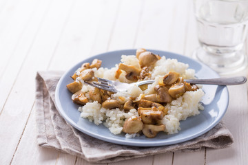 Fresh mushrooms and rice