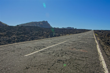 Long Lonely Road © underworld