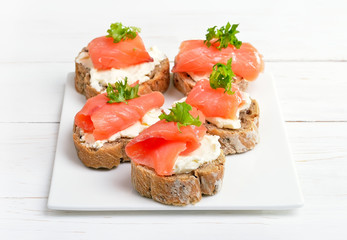 Sandwiches with salmon