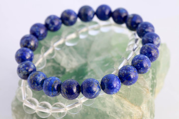 lapis lazuli / bracelet / gemstone totem