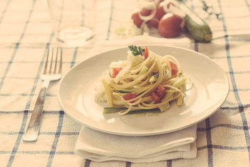 Spaghetti with Zucchini, Leeks and Fresh Tomato