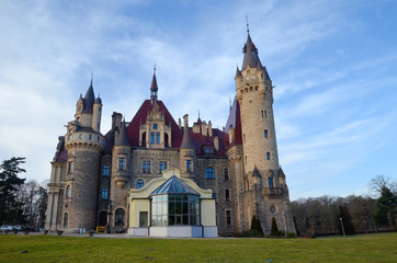 Fototapeta na wymiar Palace in Poland (Moszna)
