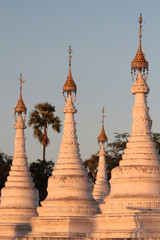 Trois flèches de Sanda Muni