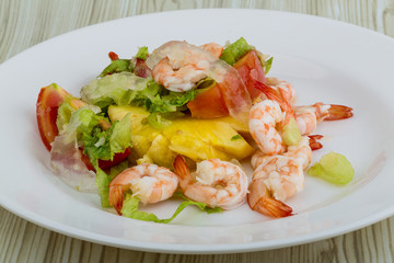 Shrimps with aloe vera salad